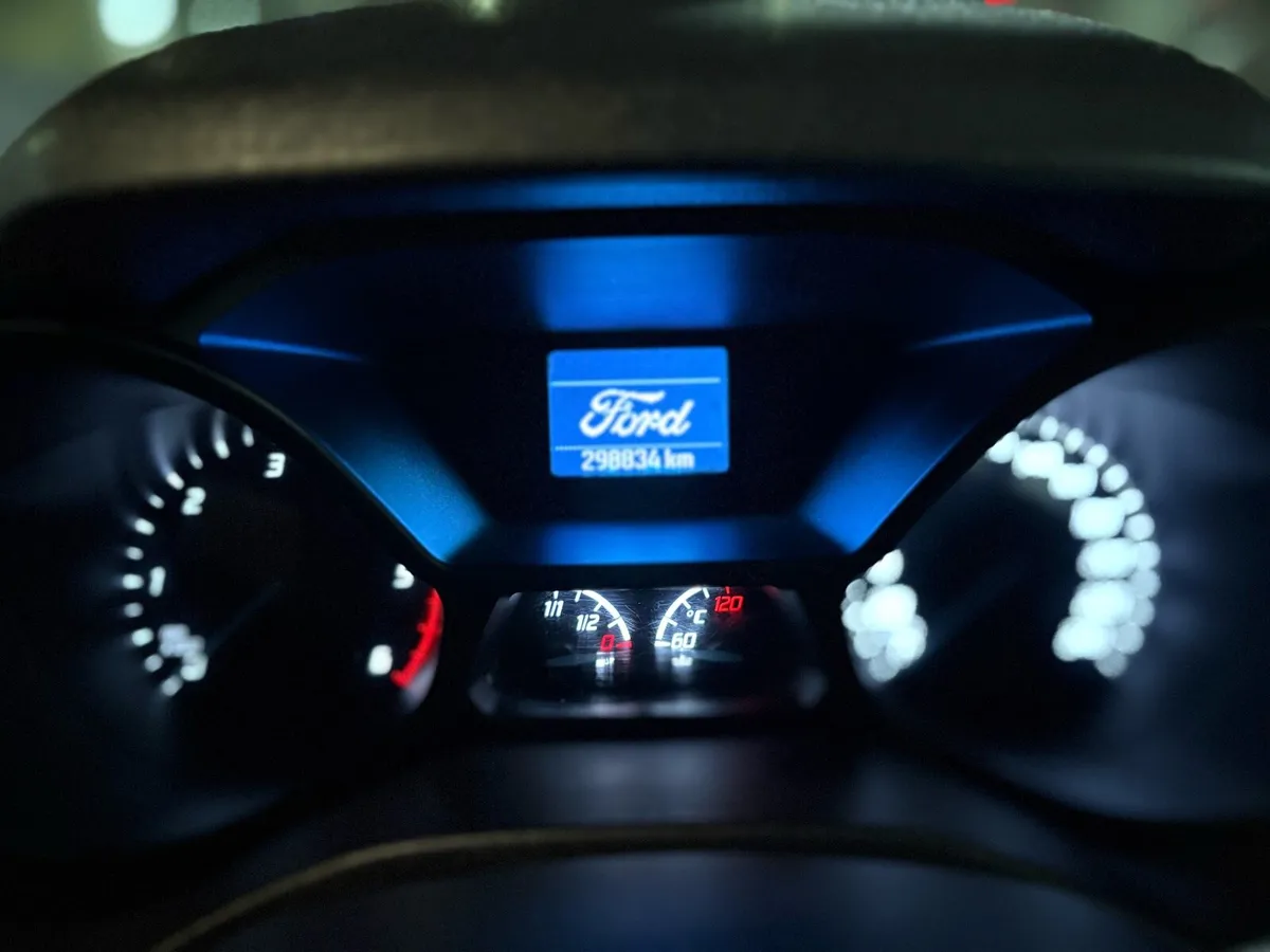 SUPER VALUE - RARE 7 SEATER TOURNEO - FULL HISTORY - Image 3