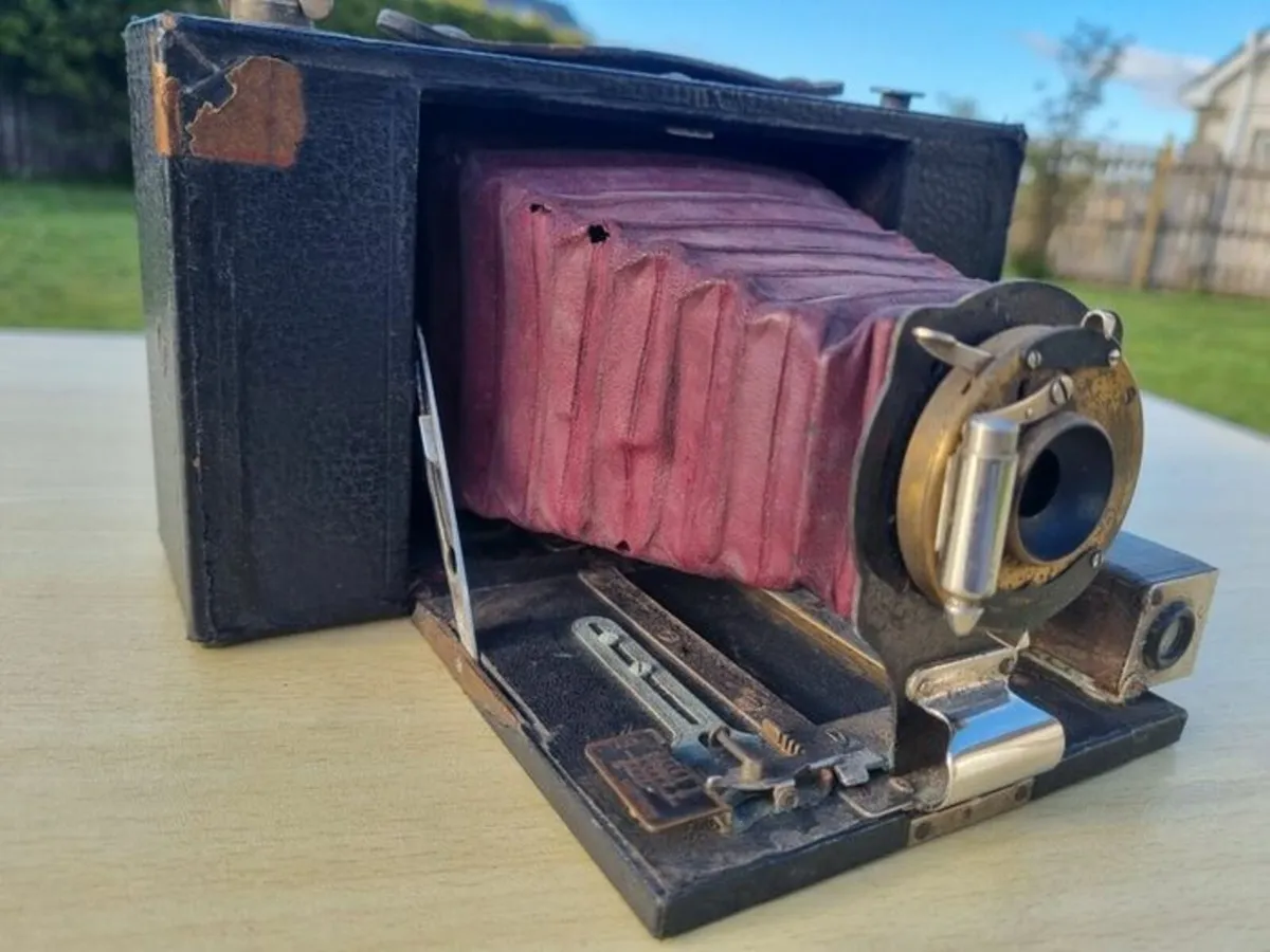 Kodak No3 Folding Brownie Camera Model D - Image 3