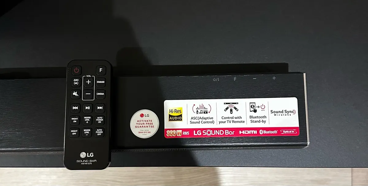 LG SJ4 Sound Bar - Image 4