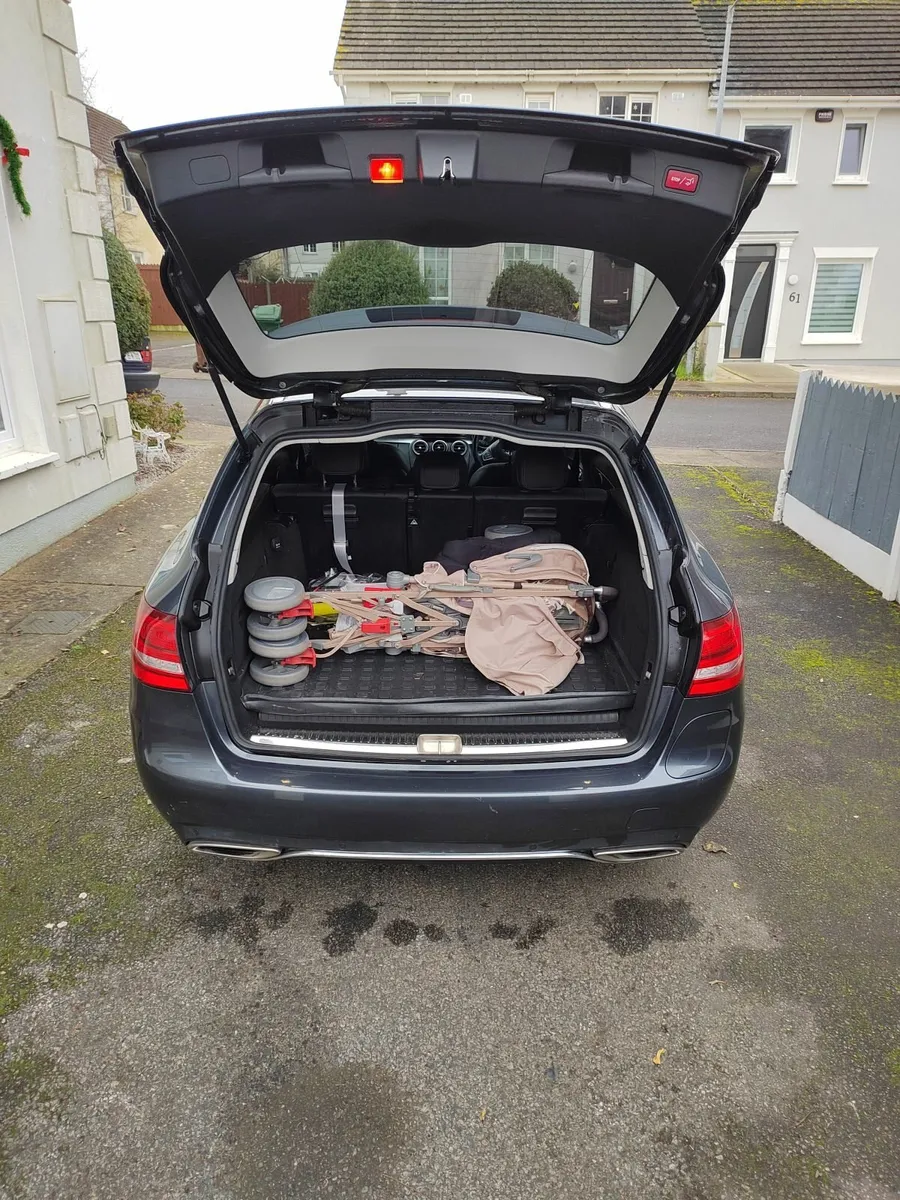 Mercedes-Benz C-Class 2016 - Image 4