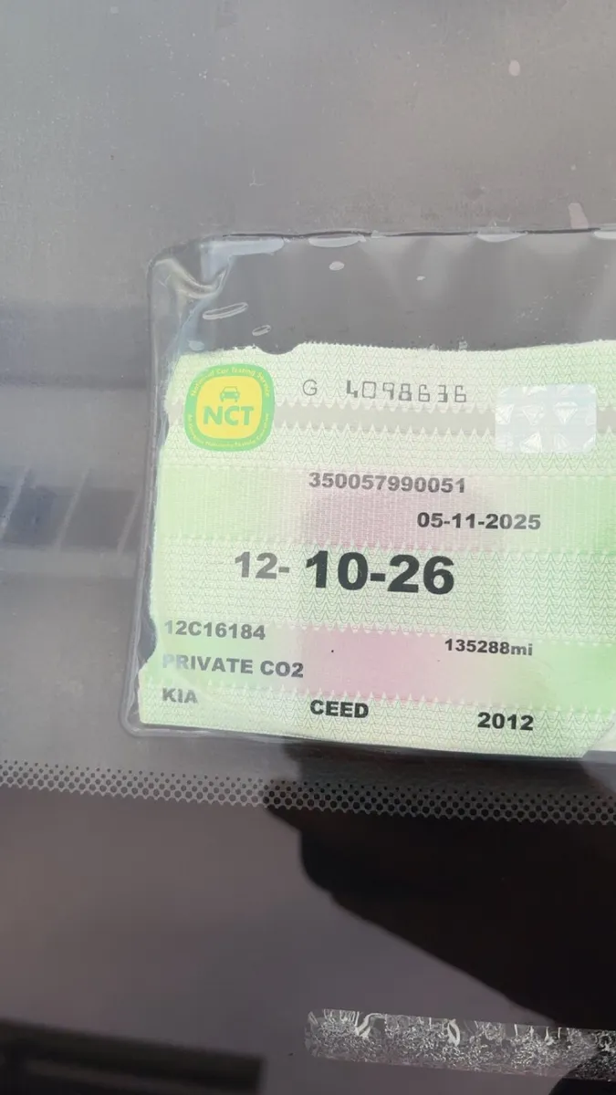 Kia Ceed 2012 - Image 1