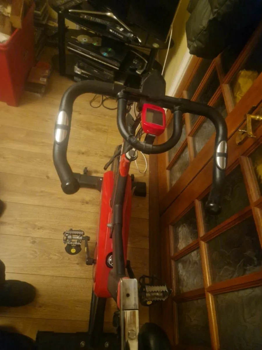Excercise bike - Image 2