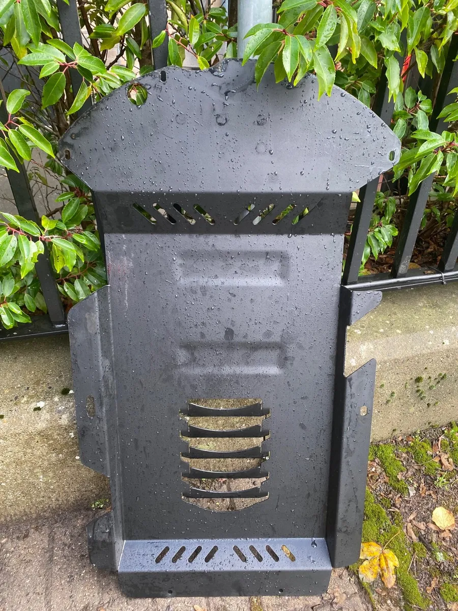 Catalytic protector Auris 2007-2012 - Image 1