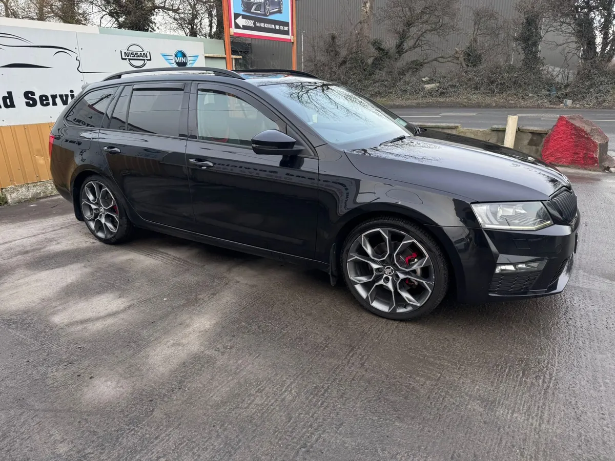 161 Skoda Octavia COMBI RS 2.0TDI 184HP - Image 2