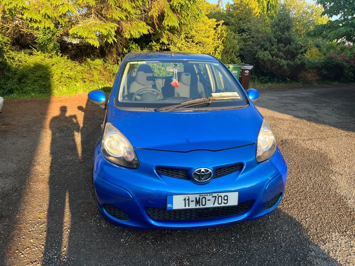 2011 Toyota Aygo 1.0 low KMs - Image 2