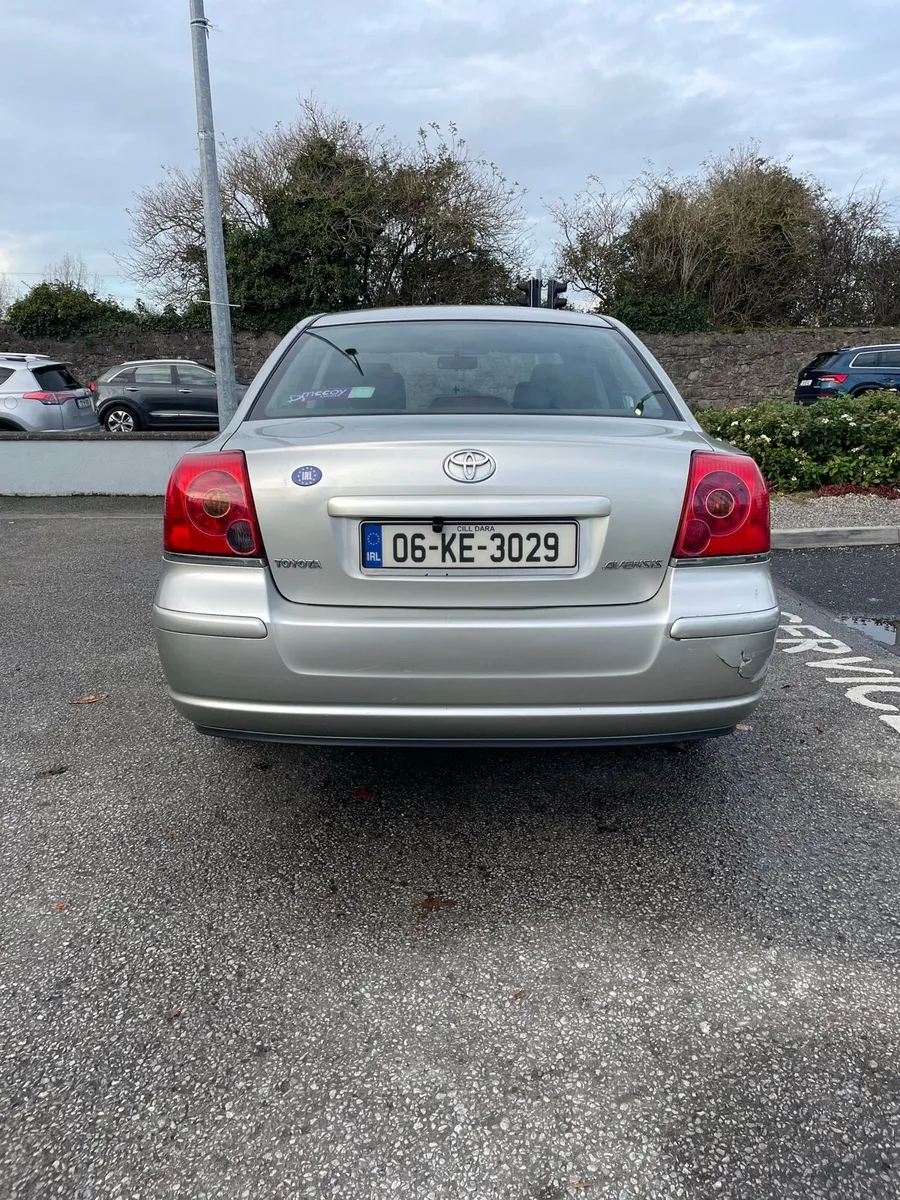 Toyota avensis - Image 1