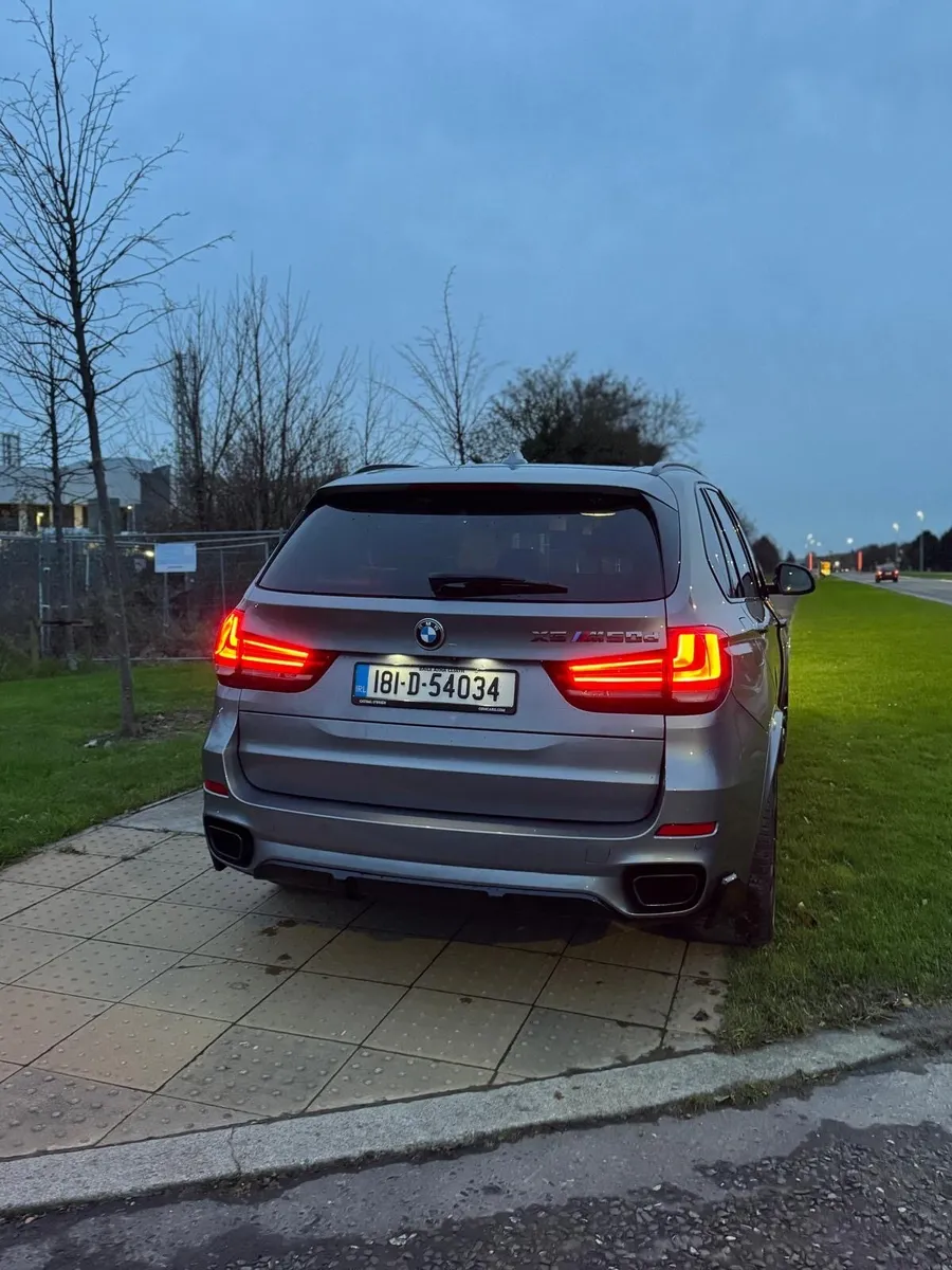 BMW xdrive M50D - Image 2