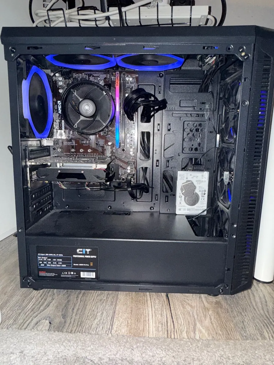 Custom Desktop Pc (Negotiable) - Image 2