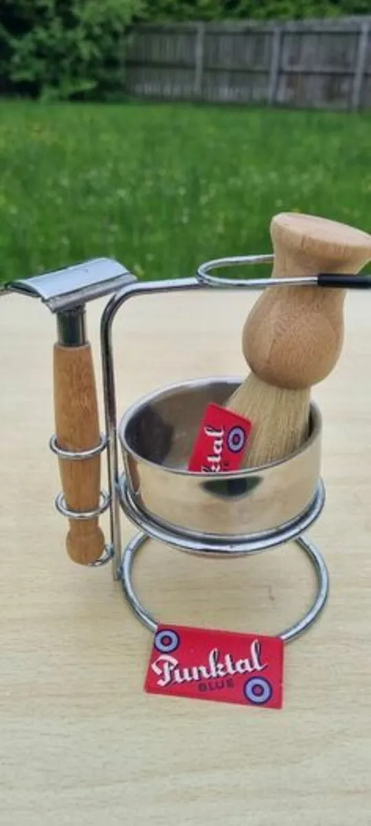 Vintage shaving set - Image 1