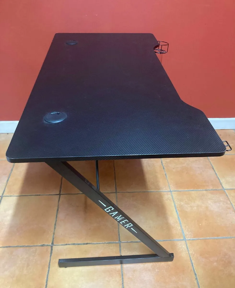 Sturdy Gaming Desk / PC Table – Z-Frame - Image 4