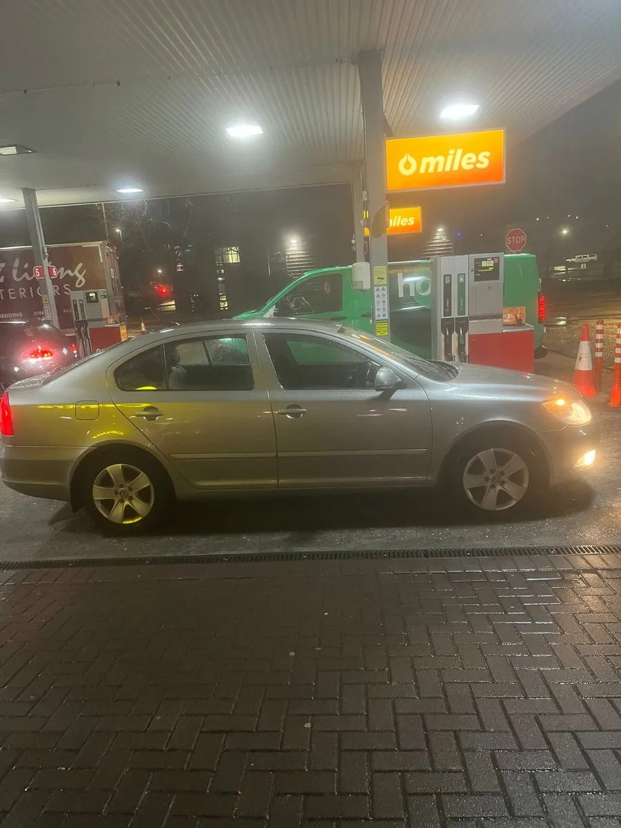 2012 skoda octivia exclusive 1.6tdi 195hp - Image 1