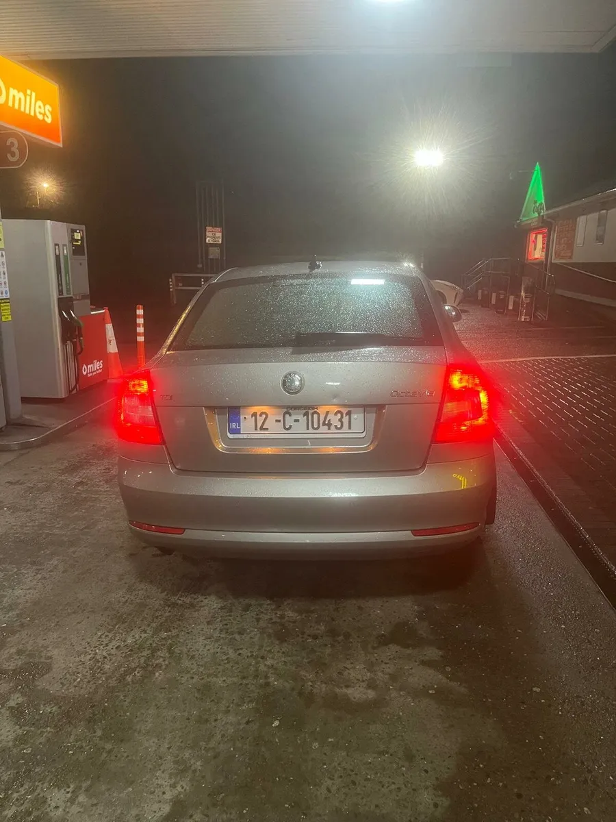 2012 skoda octivia exclusive 1.6tdi 195hp - Image 4