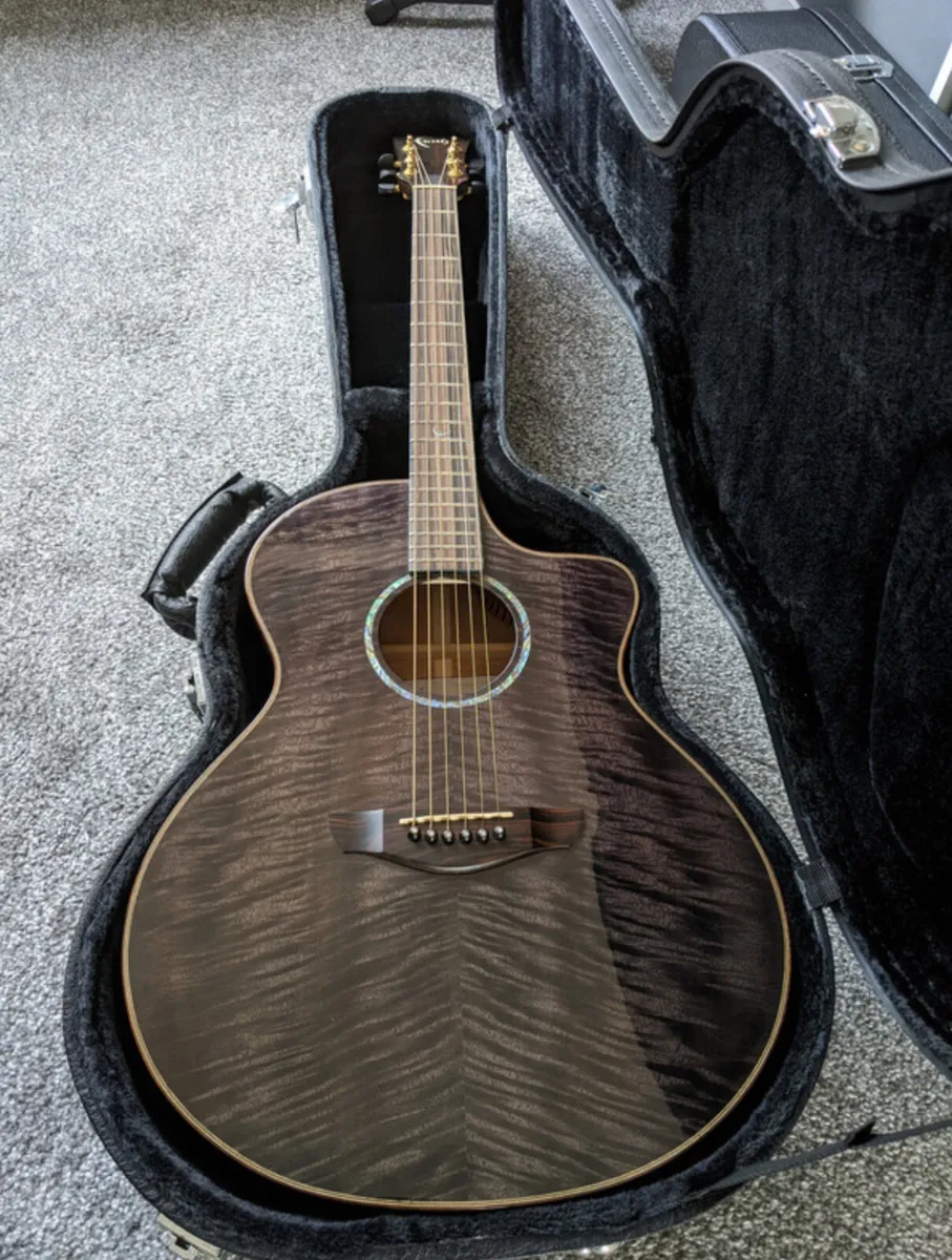 Stunning Faith Neptune Mango Guitar (1 of 1) - Image 1