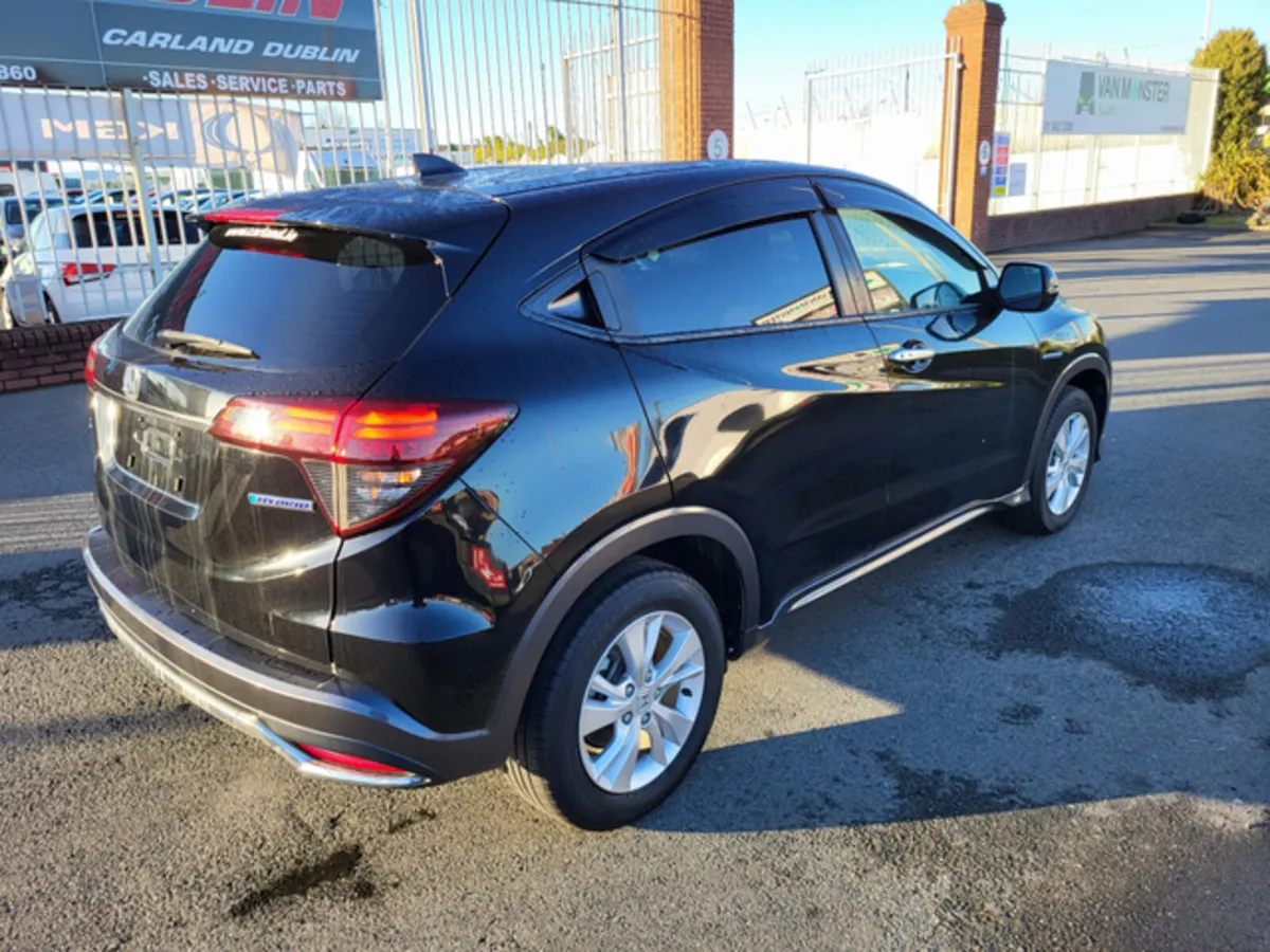 (2yr warranty) 1.5 petrol Automatic - Image 4