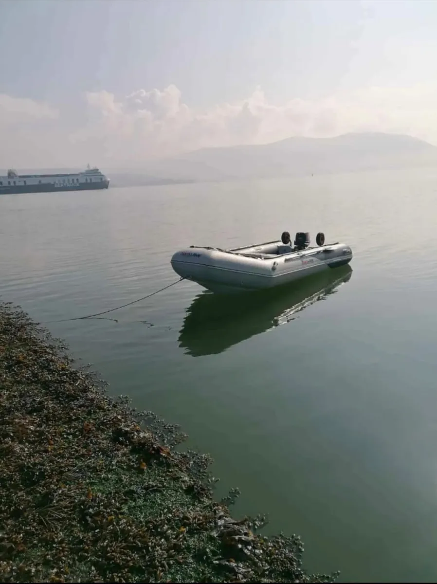 Honwave 3.8 inflatable rib - Image 1