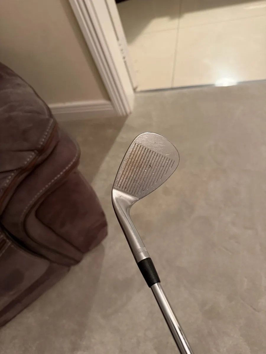Titleist Vokey SM9 58 degree wedge - Image 3