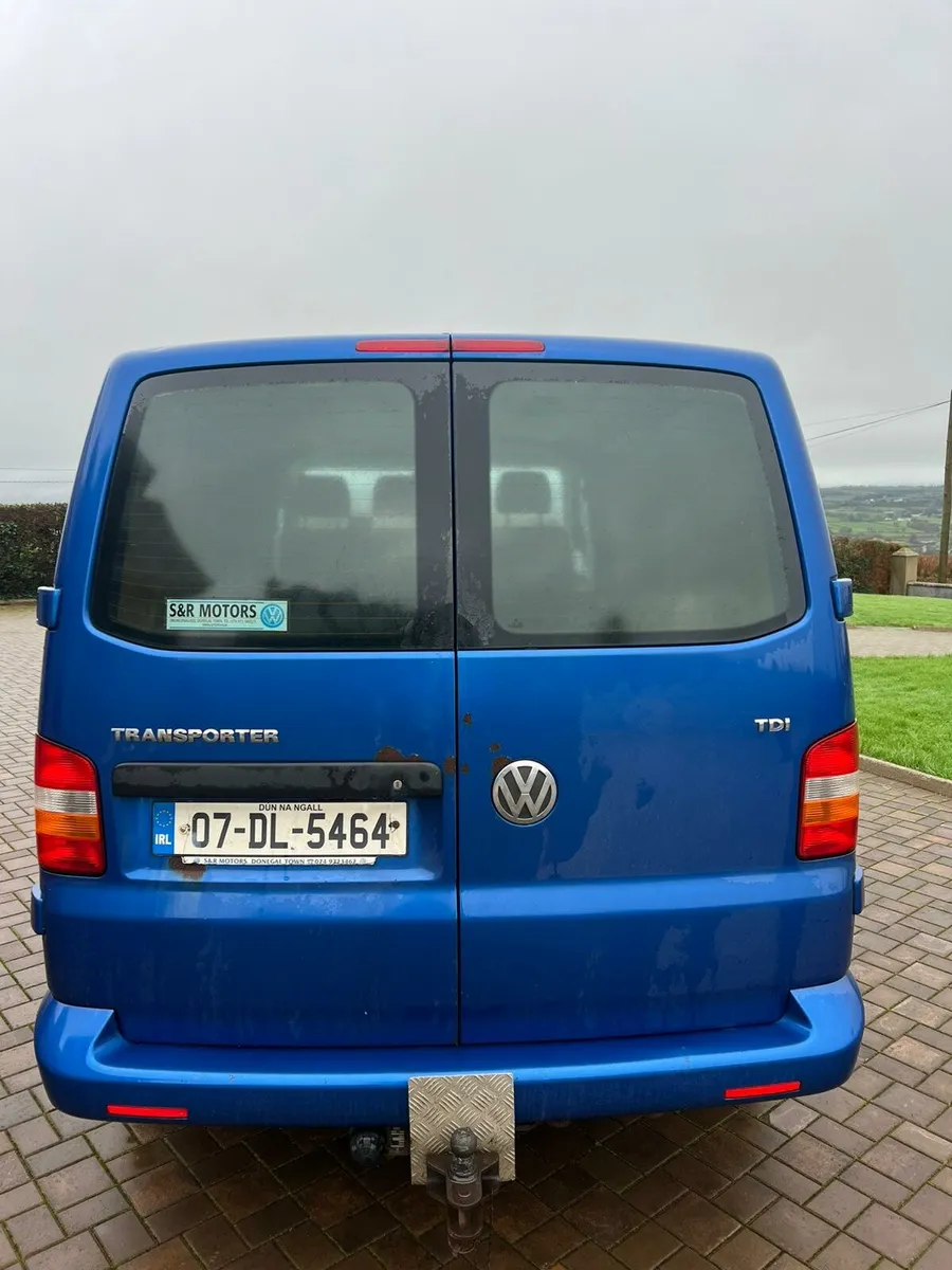 Volkswagen Transporter - Image 4