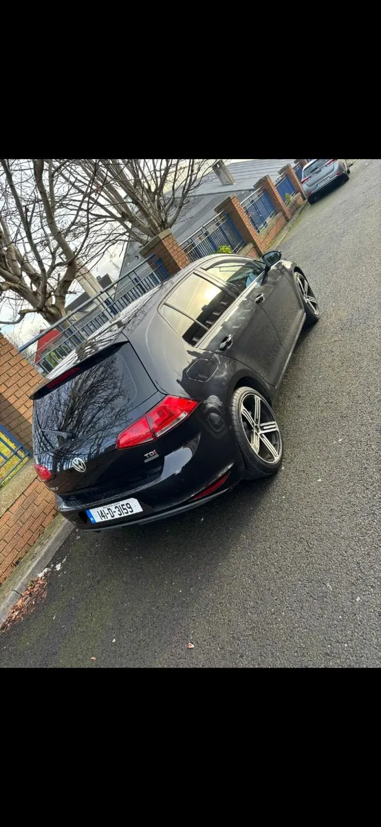 Volkswagen Golf 2014 - Image 3