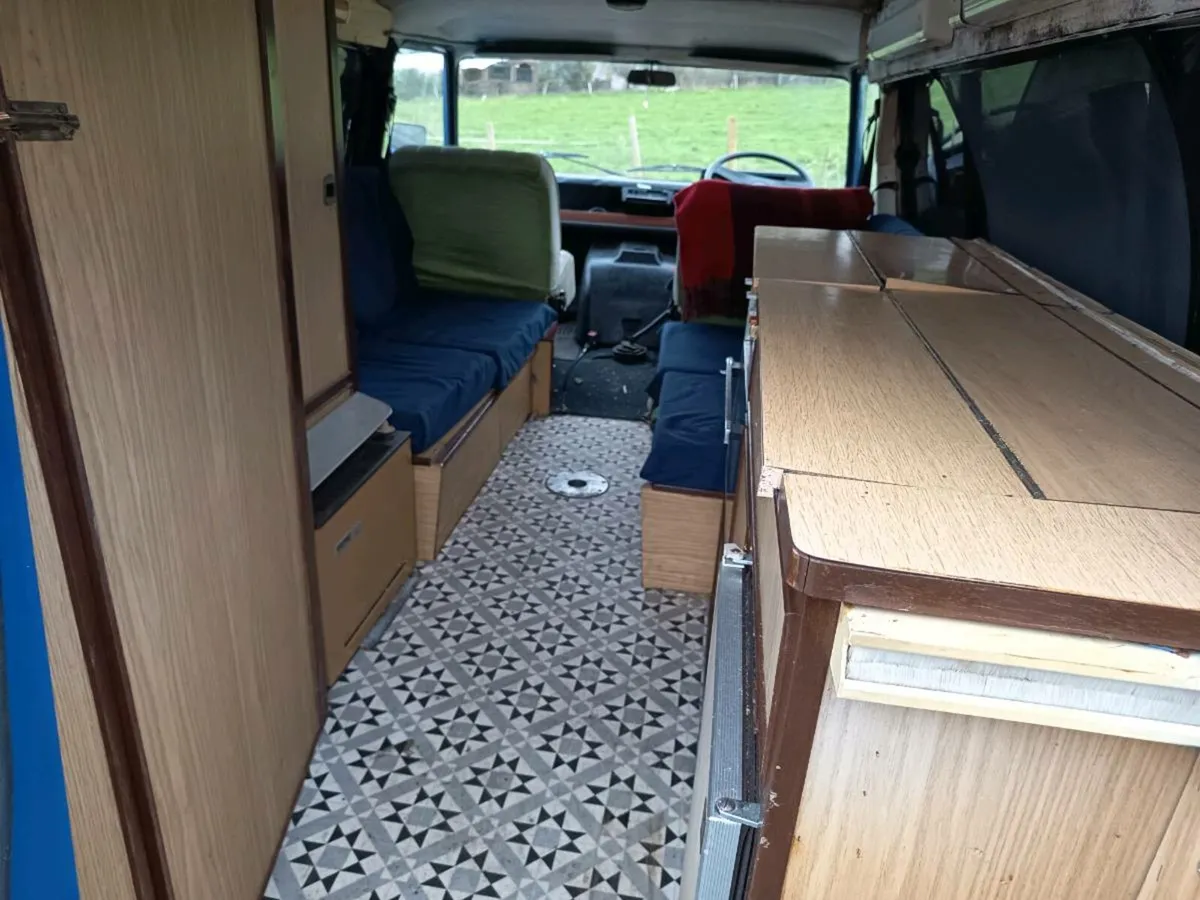 Bedford CF250 1983 - Image 4