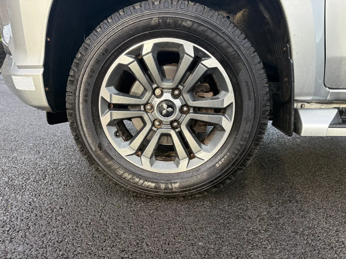 Mitsubishi L200 2021 - Image 4