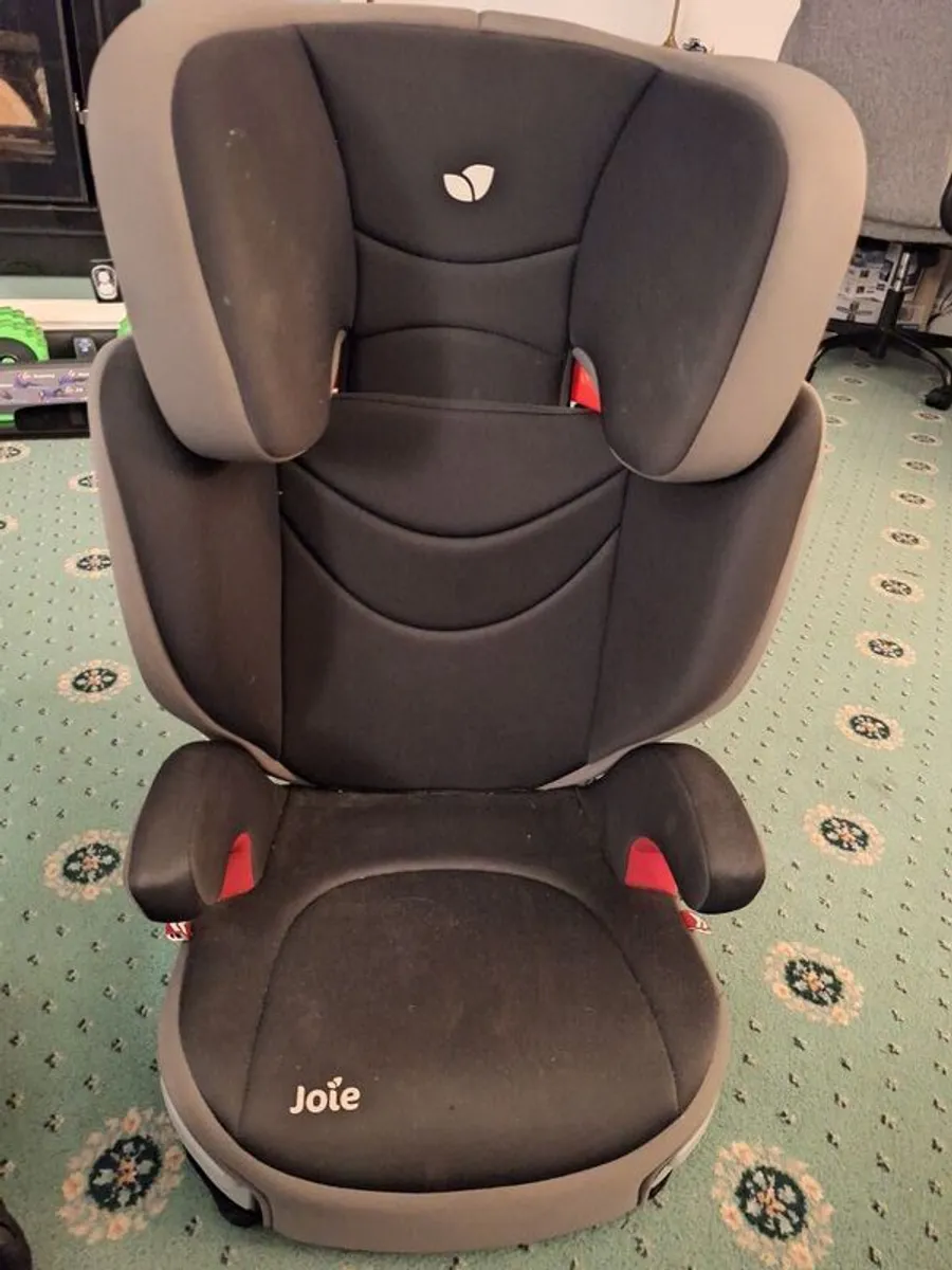 Joie junior car seat - Image 1