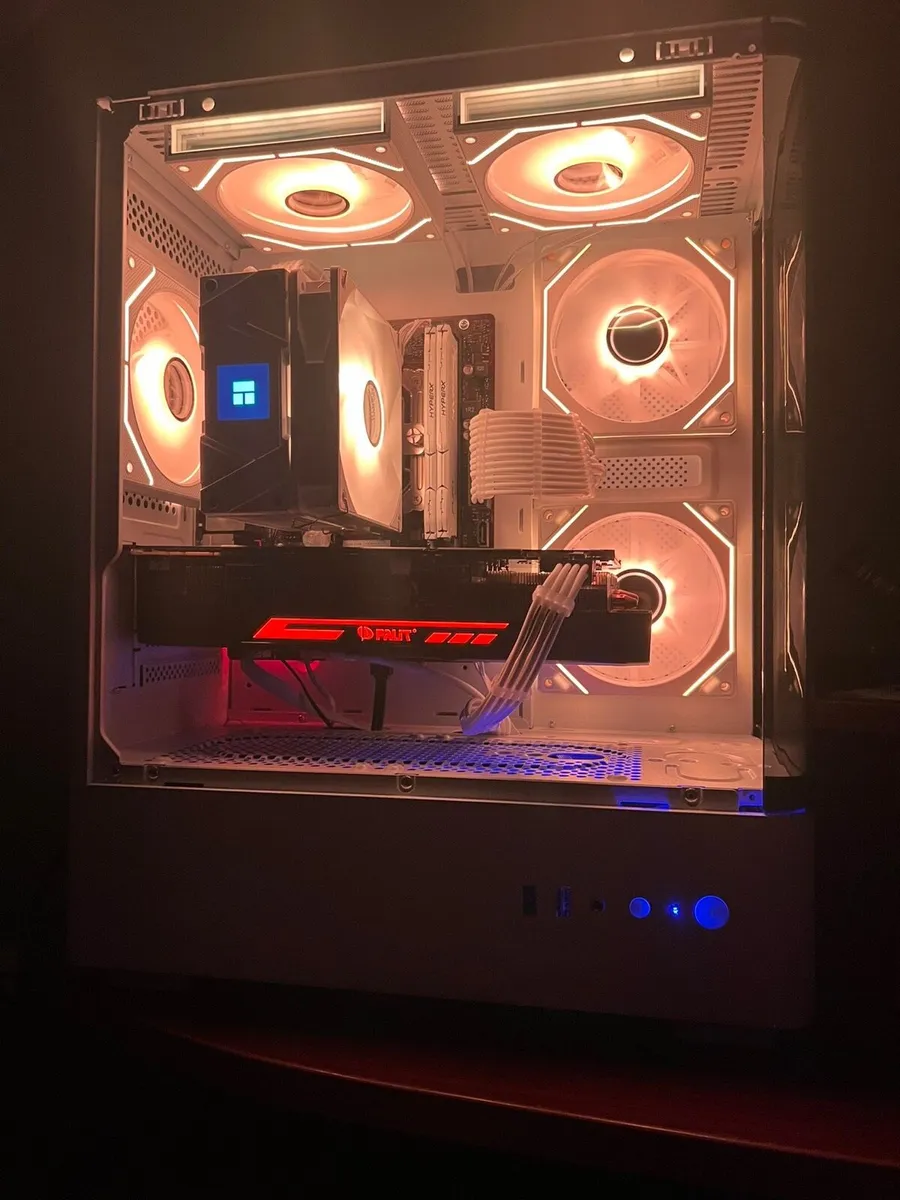 White custom gaming pc newly built - Image 4