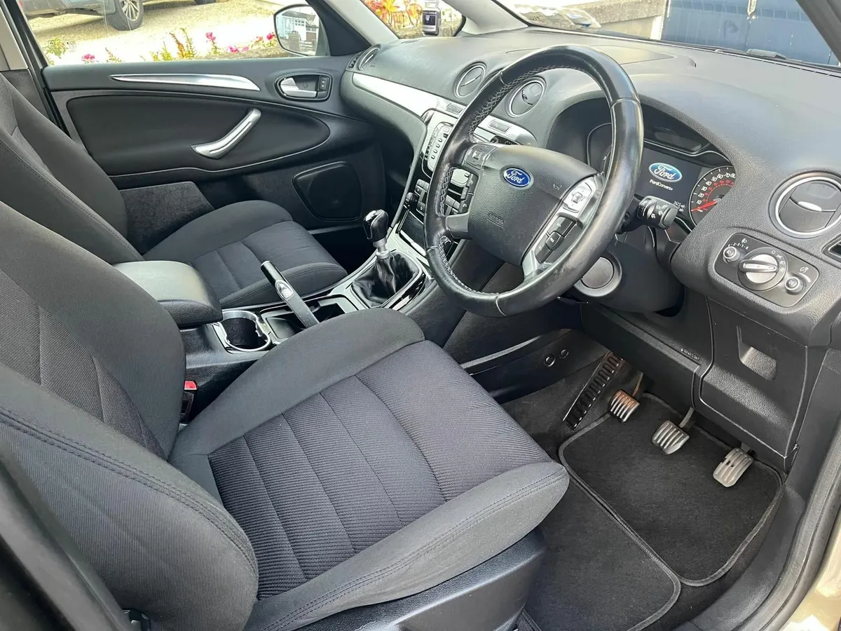 2013 Ford S-Max Titanium 2.0 TDCI - Image 3