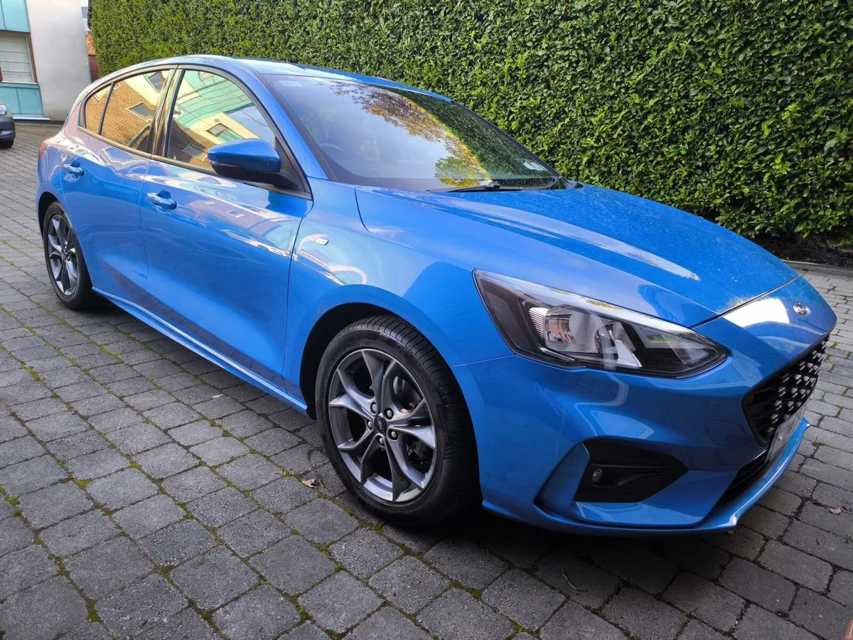 Ford Focus 2019 ST-Line 1.0 - Image 1