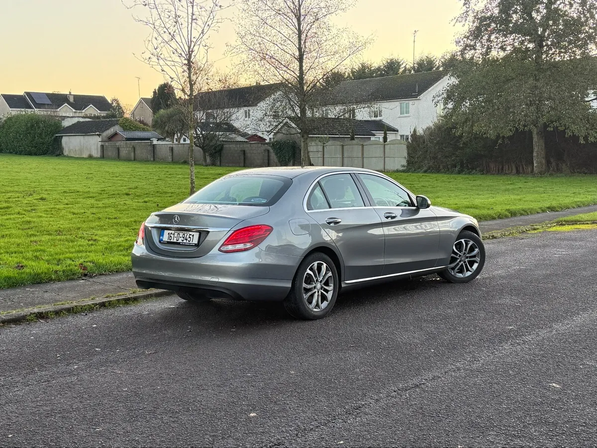 Mercedes-Benz C-Class 2016/88000km./automatic - Image 3