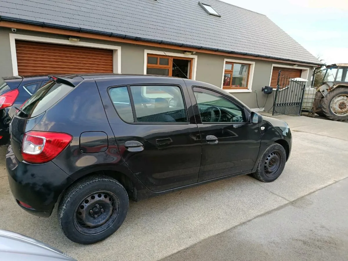 Dacia Sandero /NCT 11/26 /Tax 6/26 - Image 4