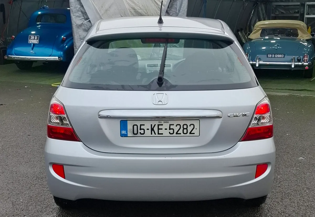 Honda CIVIC NCT 07/26 - Image 4