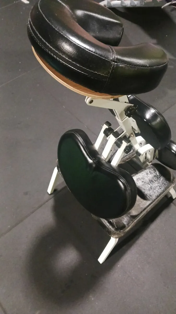 Massage Chair - Image 3