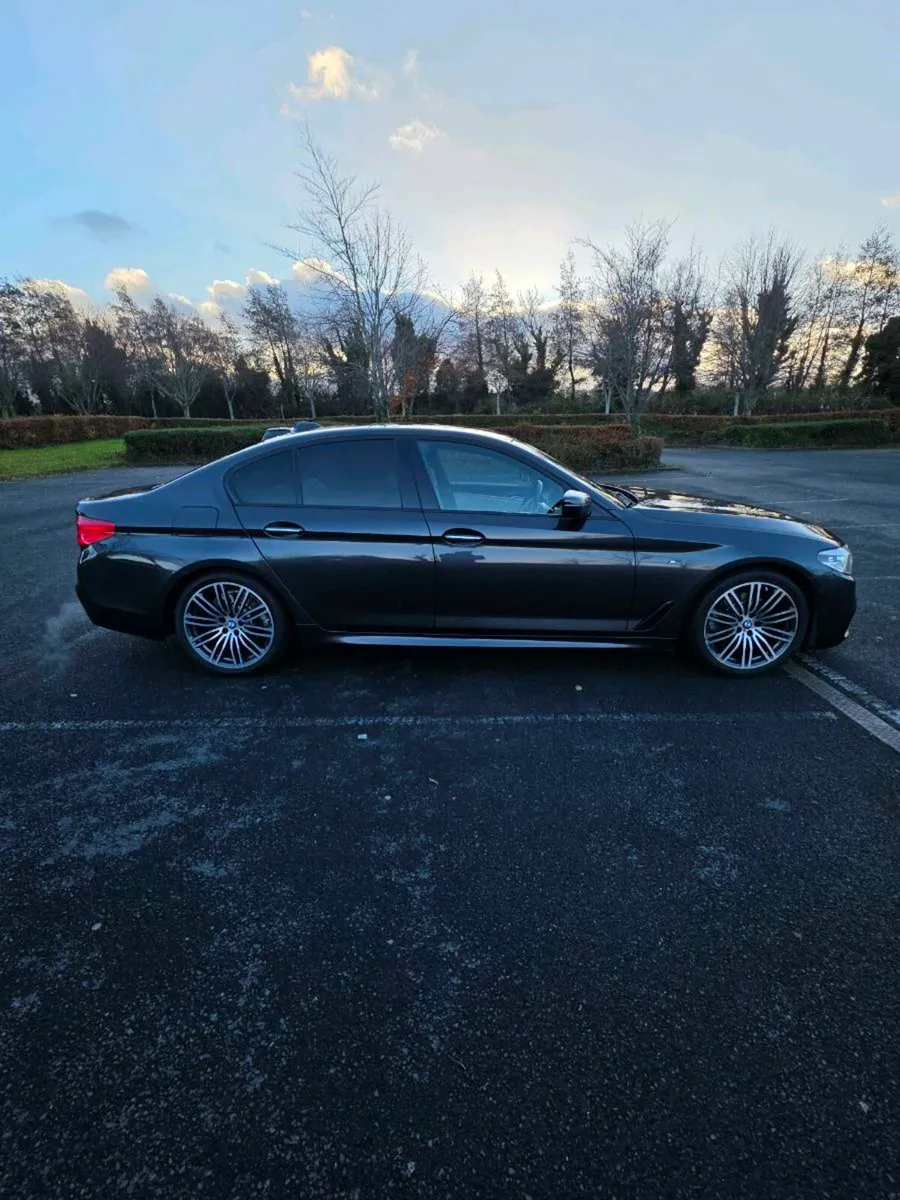 BMW 520D MSPORT PLUS - Image 2
