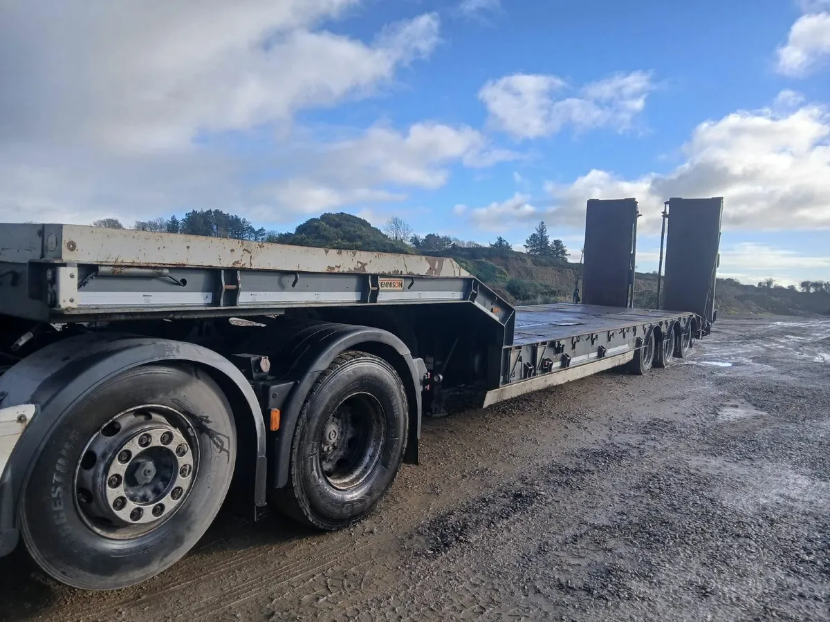 Low Loader - Image 1