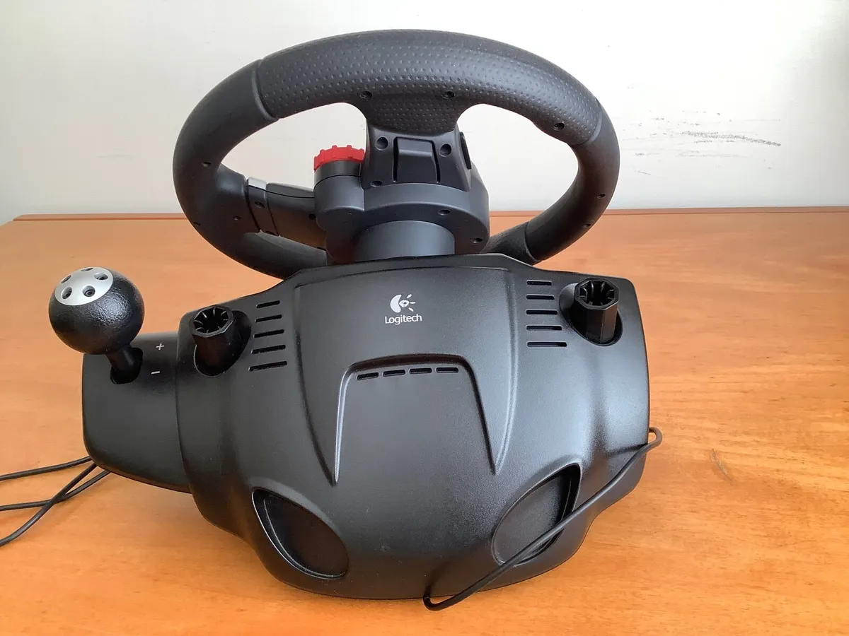 Logitech Driving Force GT Steering Wheel & Pedal P - Image 2