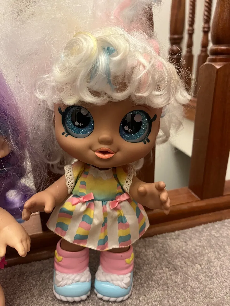 KindiKids Shiver 'n' Shake Rainbow Kate Interactiv - Image 2