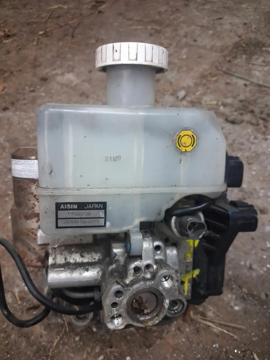 Jeep Parts - Image 3