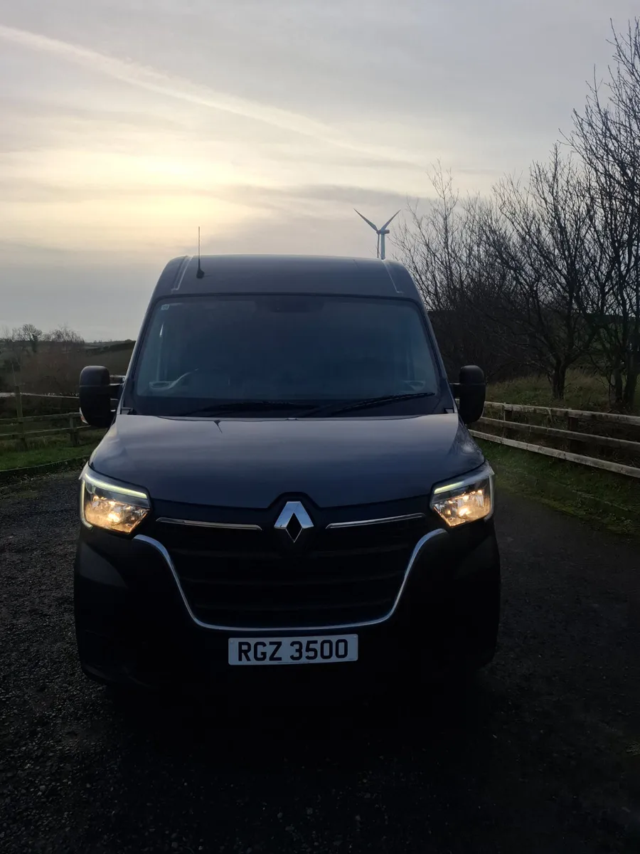 2020 Renault Master SM35 swb - Image 2