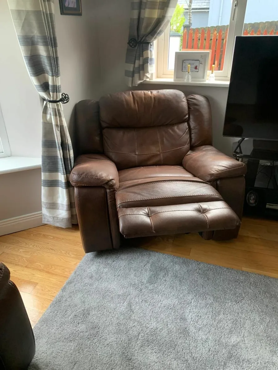 3 piece suite - Image 3