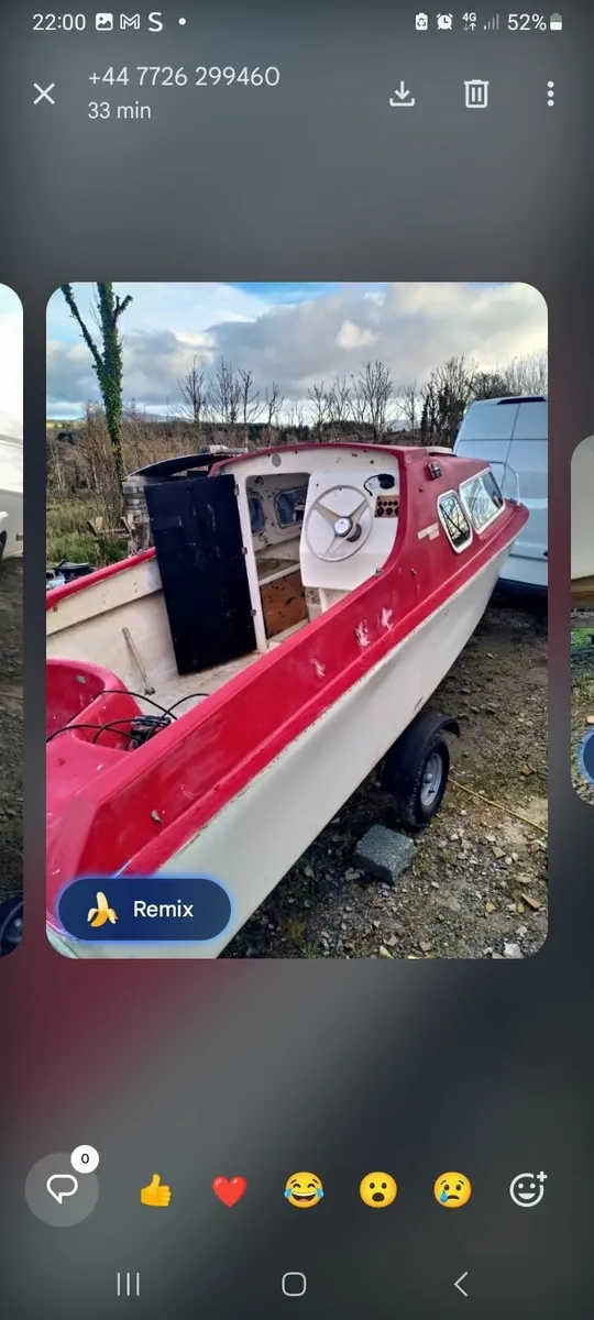 Boat and engine - Image 1