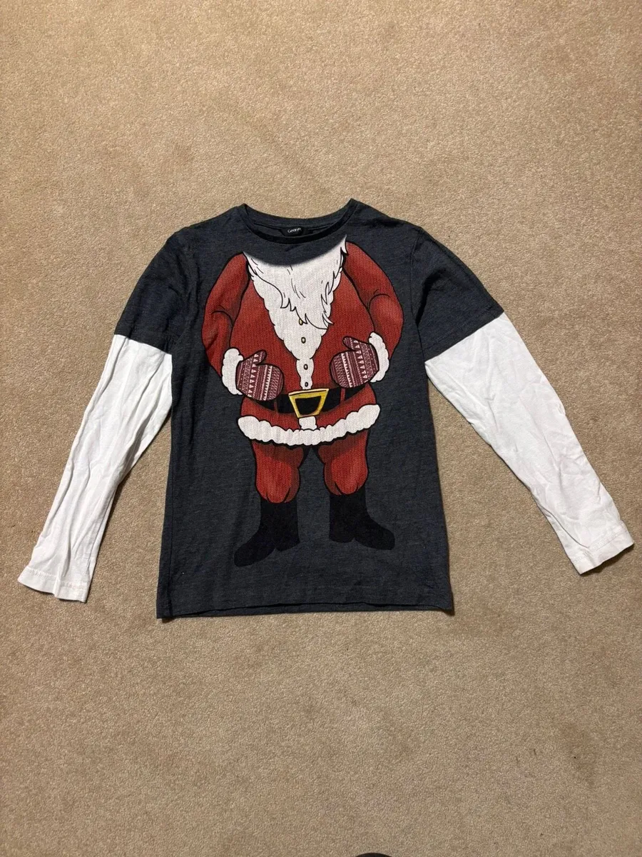 Boys Xmas top age 8-9 - Image 1
