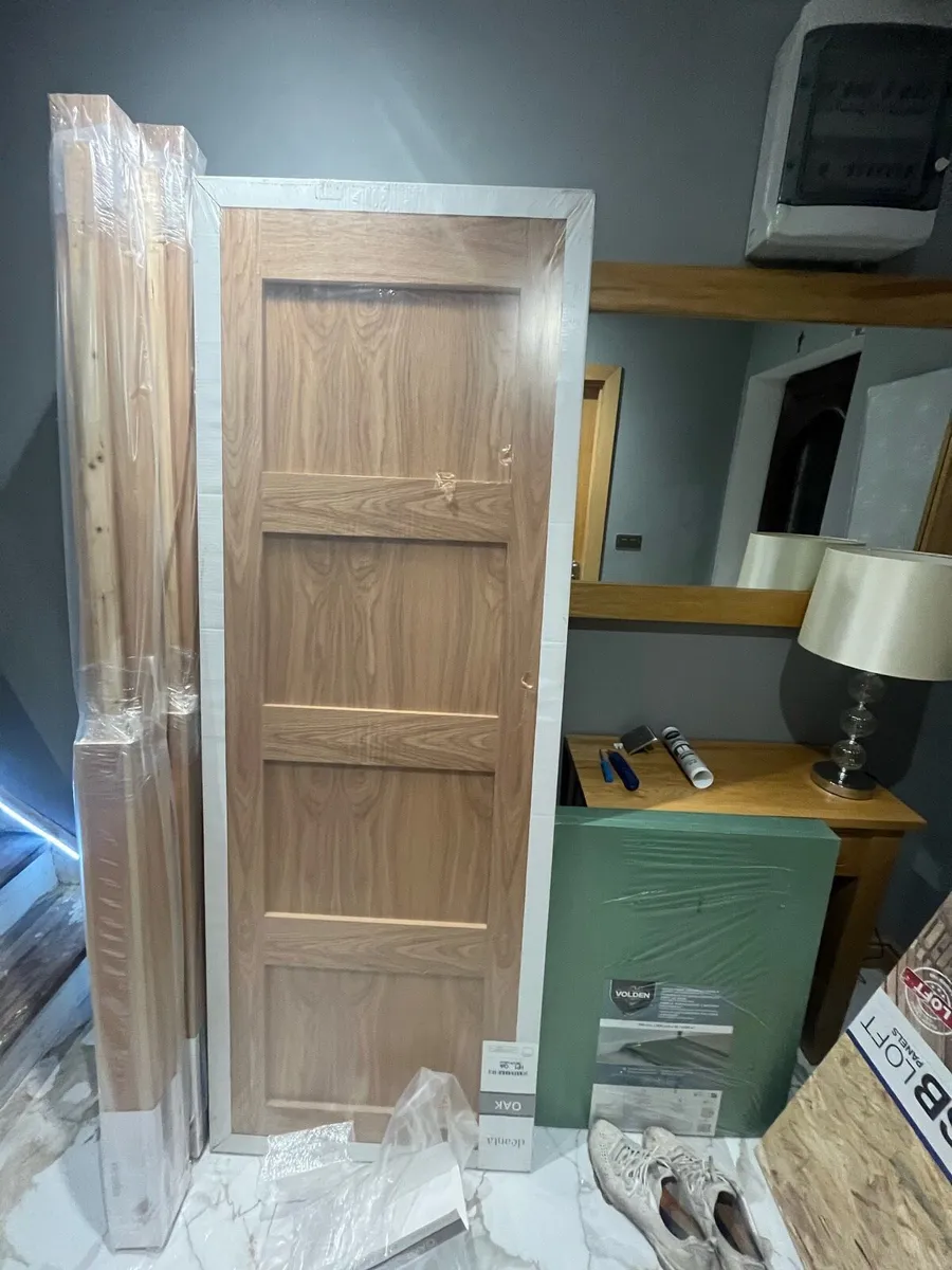 6 Oak Doors BRAND NEW - Image 1