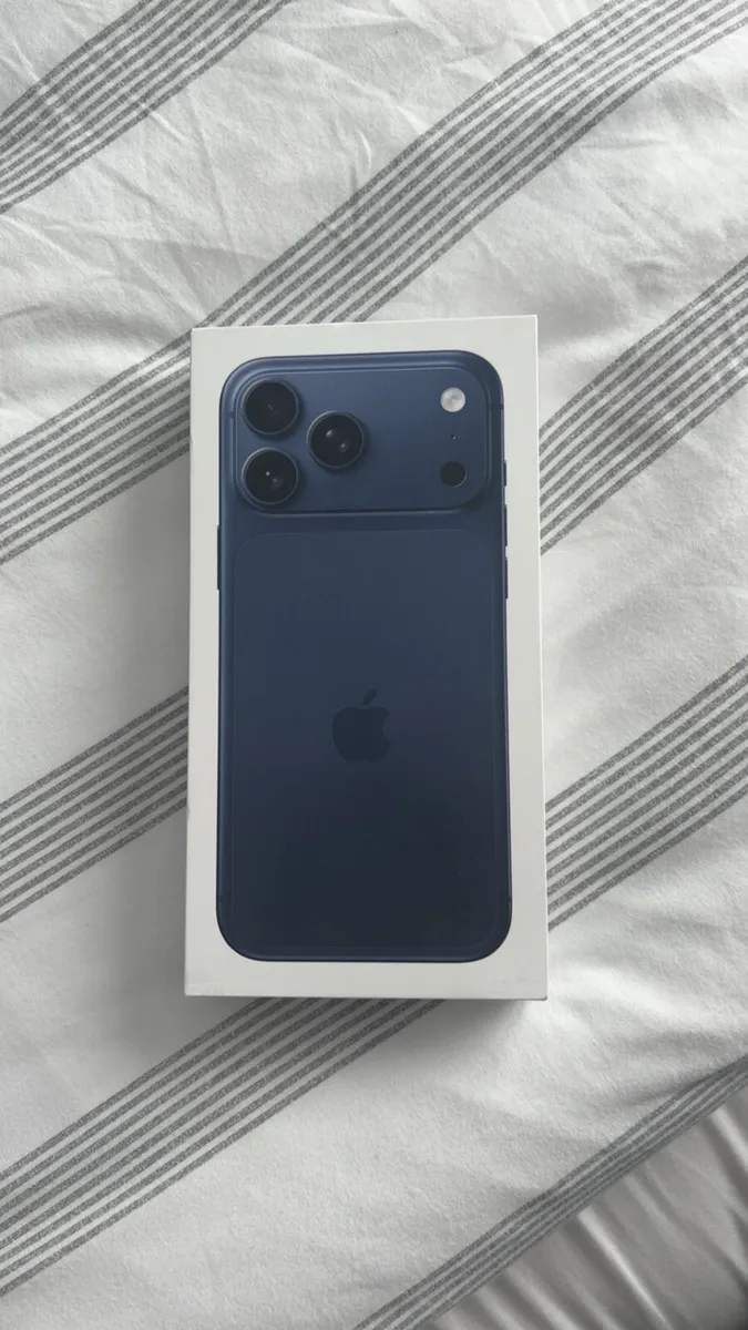 iPhone 17 Pro max 256gb - Image 1