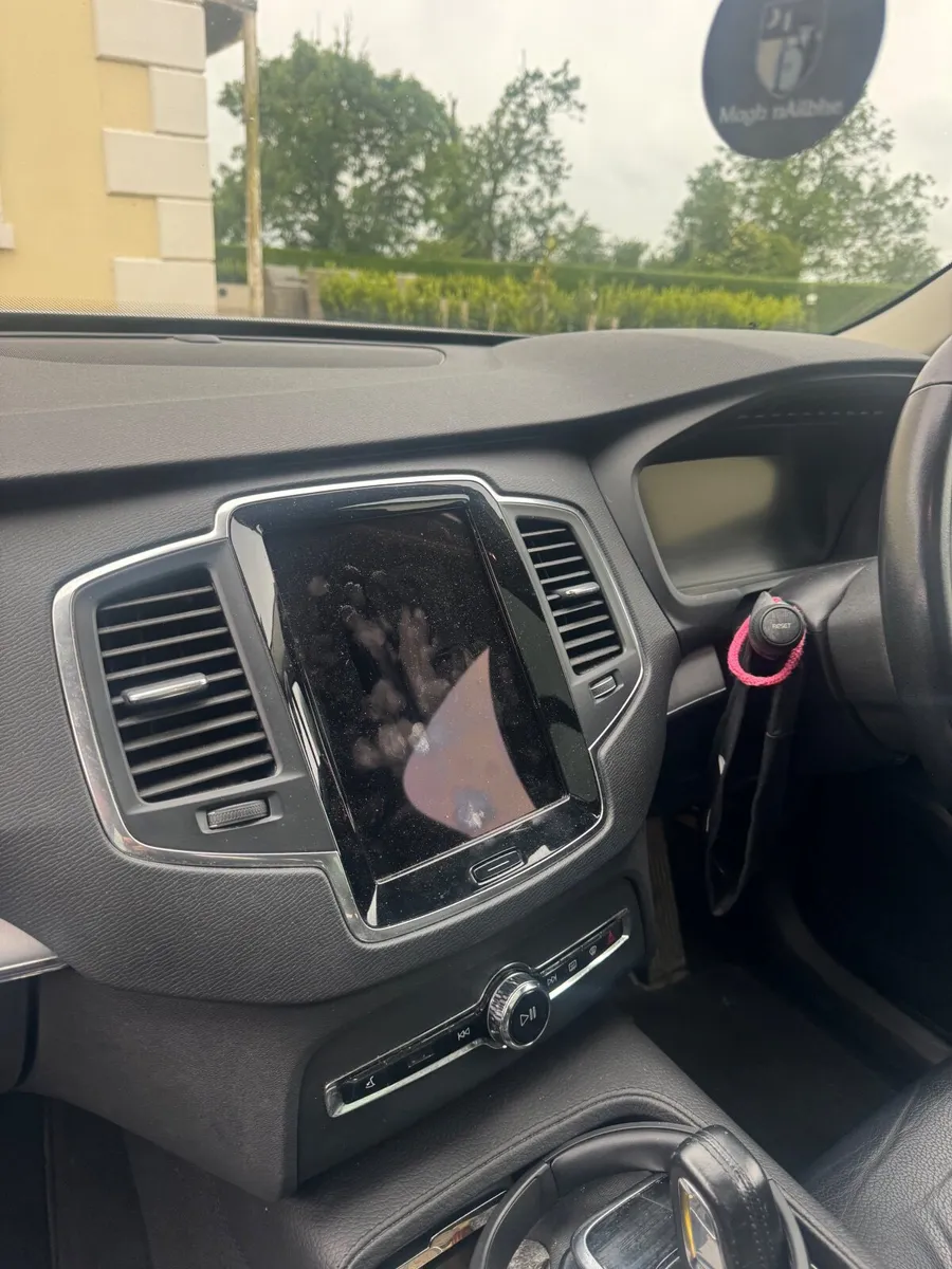Volvo XC90 2021 - Image 4