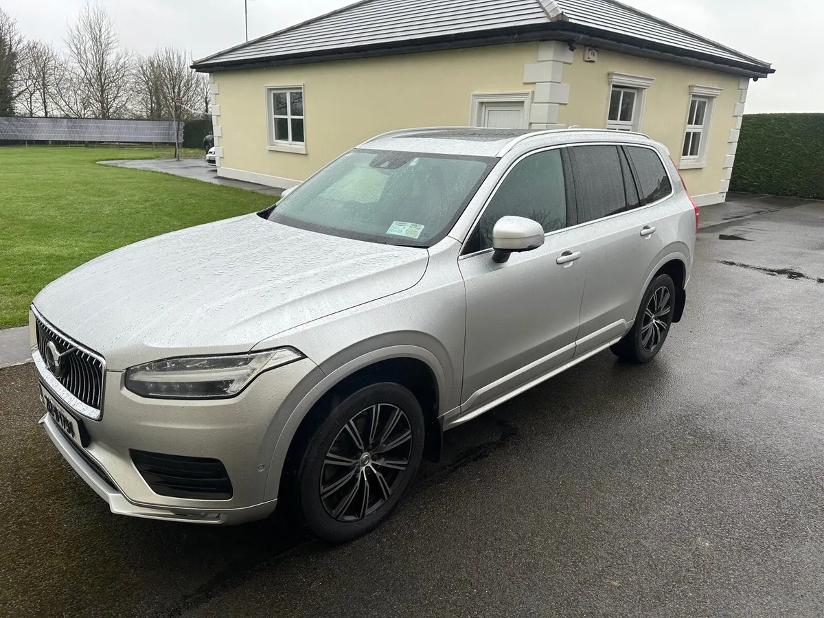 Volvo XC90 2021 - Image 1