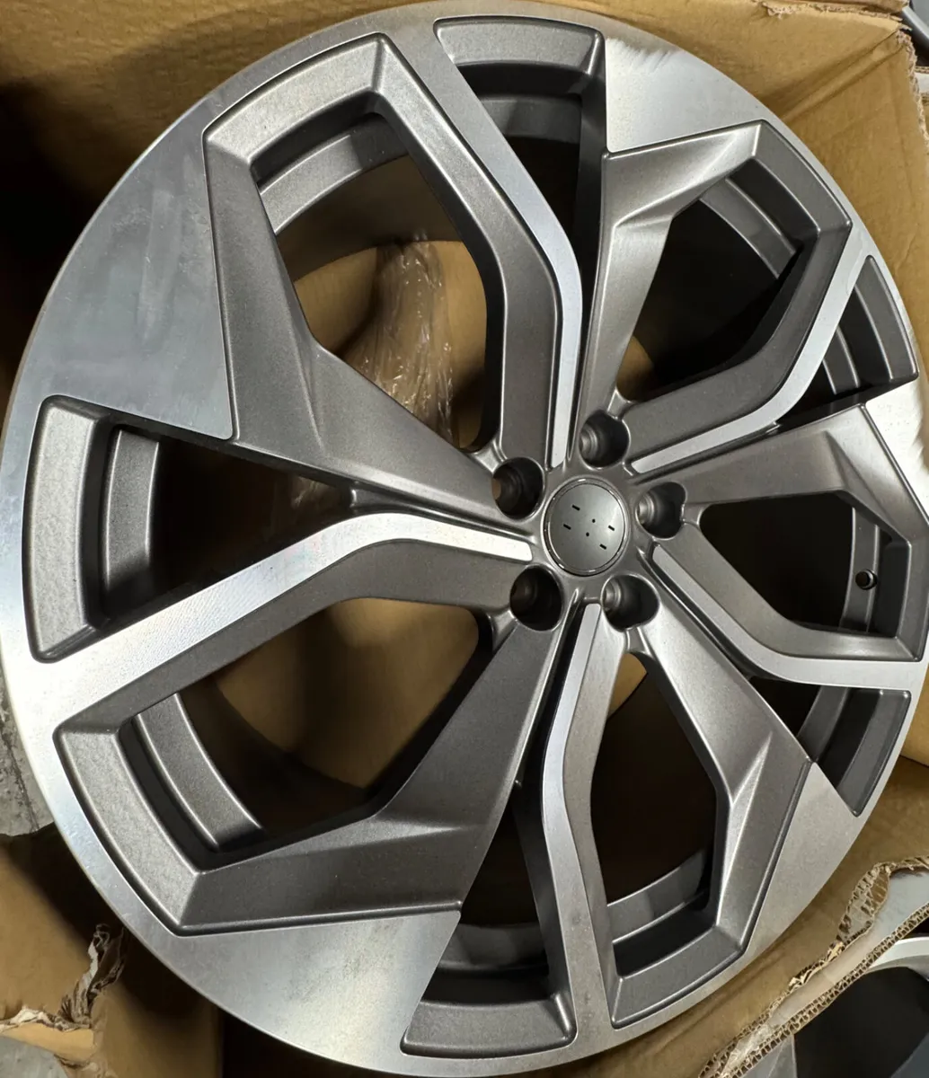 19” Rsq 5x112 alloys & tyres