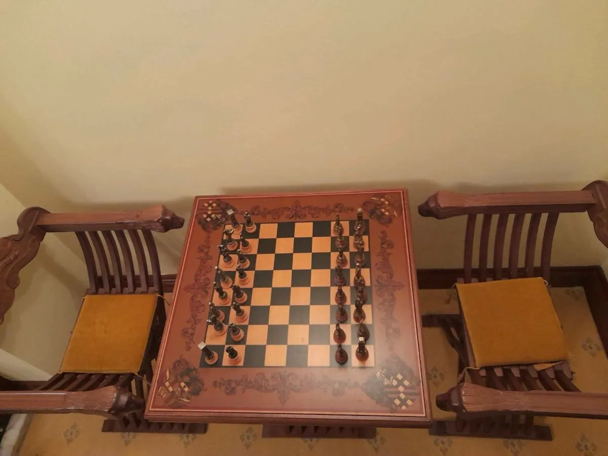 Chess set - Image 1