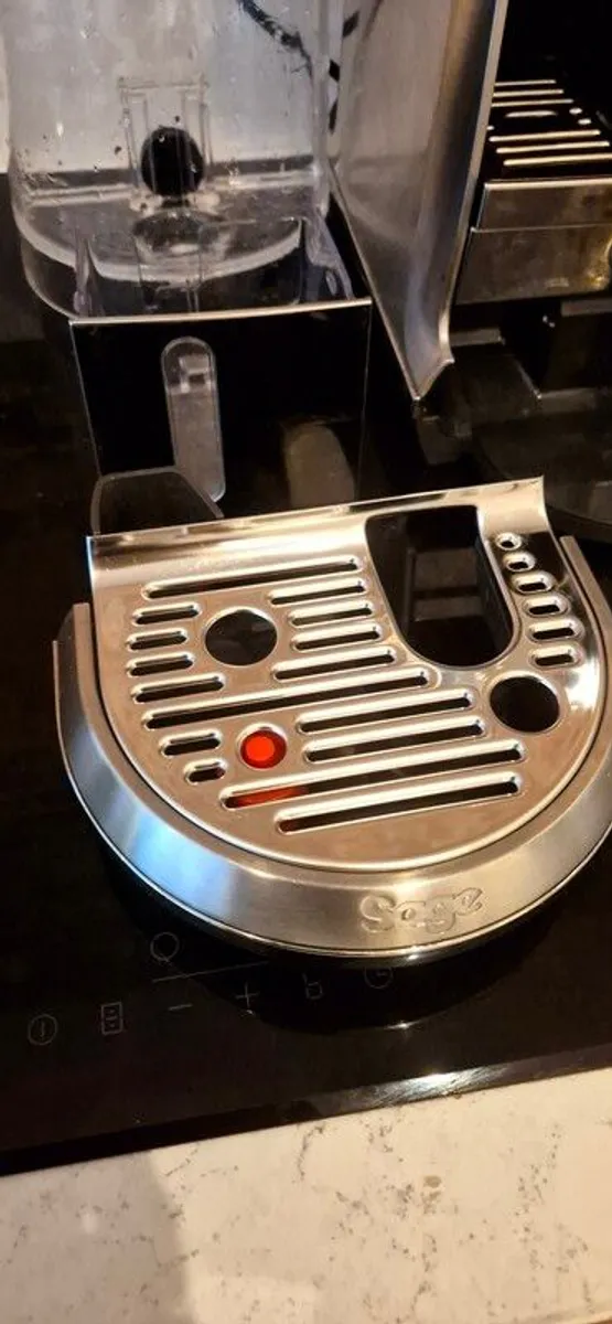 Sage nespresso creatista plus ( parts or repair) - Image 2