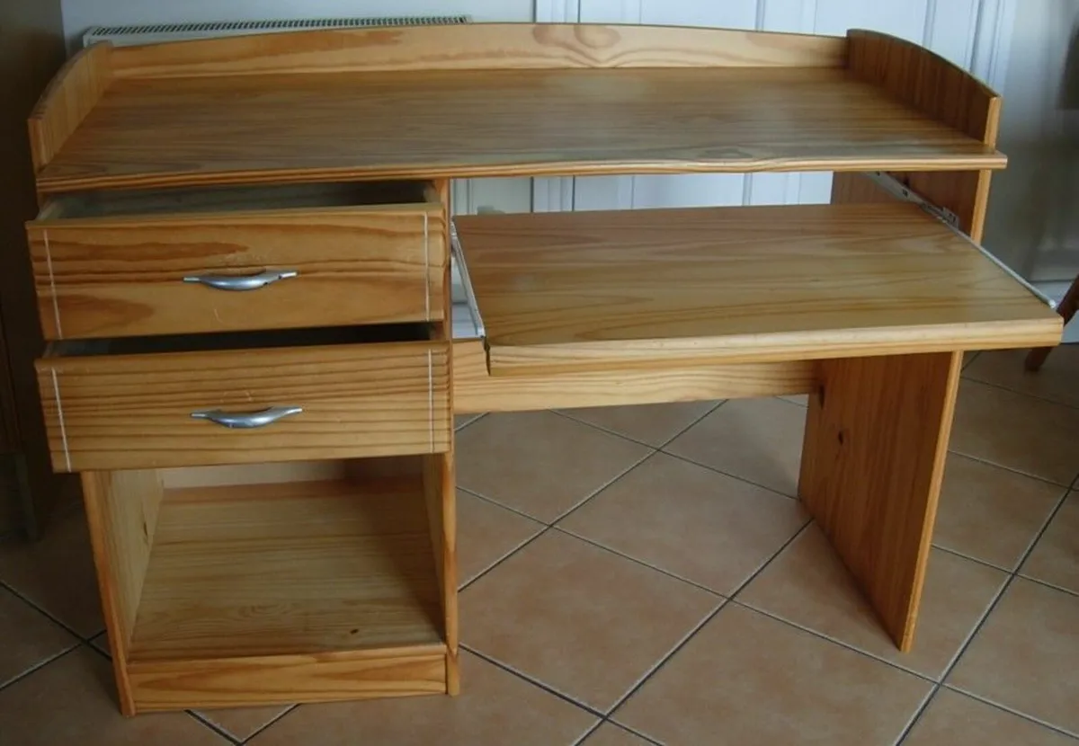 Computer Desk - Image 2