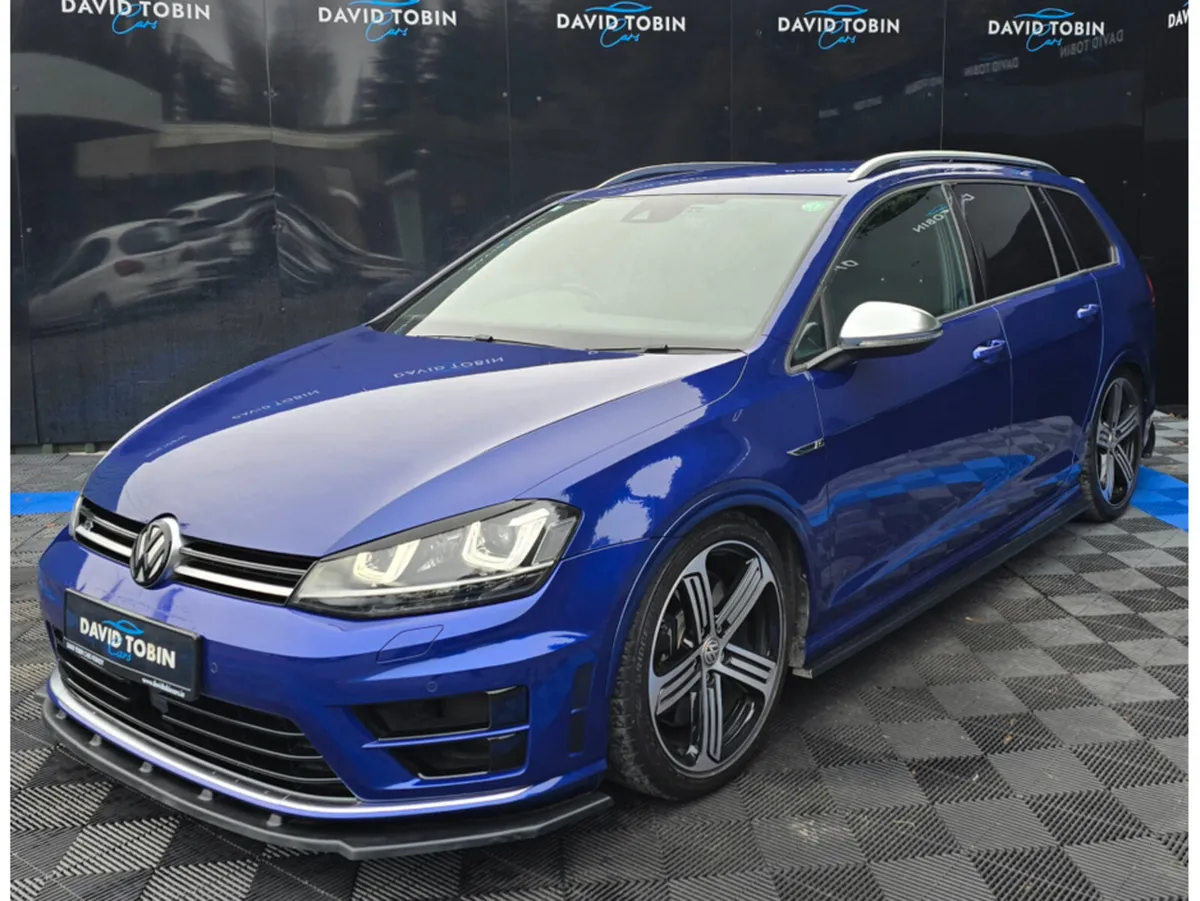 Volkswagen Golf R ESTATE 2.0 TSI 300 BHP LAPIZ BLU - Image 3